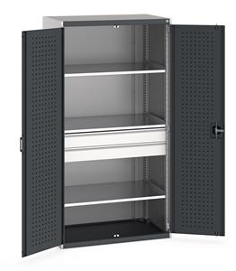 Bott Cubio kitted cupboards come with drawers and shelve, overall dimensions of 1050mm wide x 650mm deep x 2000mm high. The cupboards have reinforced lockable steel doors with zinc plated locking bars and cam providing secure 3 point locking. ... Bott1050mm Wide Industrial Tool Cupboards